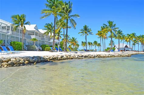 hotel marathon ontario|beachfront hotels marathon fl.